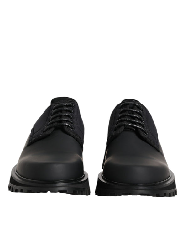 Schwarze Leder-Schnürschuhe für Trekking-Anzüge