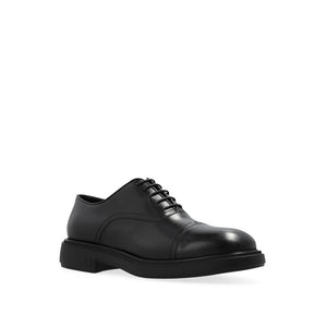 Schwarze Kalbsleder-Schnürschuhe