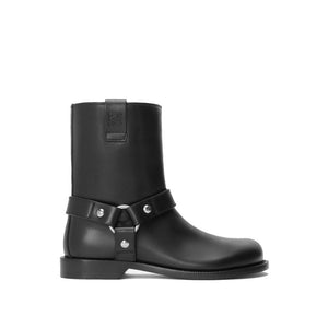 Schwarze Stiefeletten aus Kalbsleder