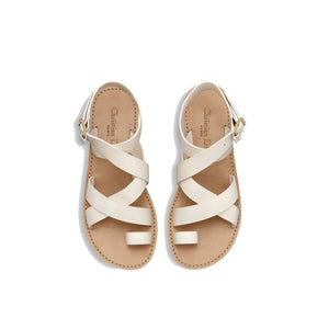 Flache Sandalen aus weißem Kalbsleder