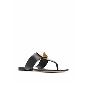Schwarze Ledersandalen