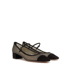 Schwarze Pumps aus Kalbsleder