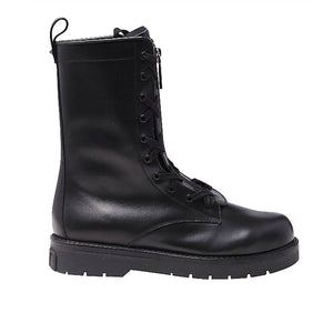 Schwarze Stiefeletten aus Kalbsleder mit Schnürung