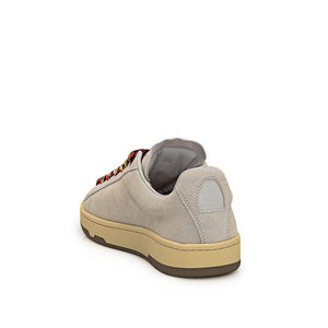 Graue Leder-Sneakers mit niedrigem Schaft