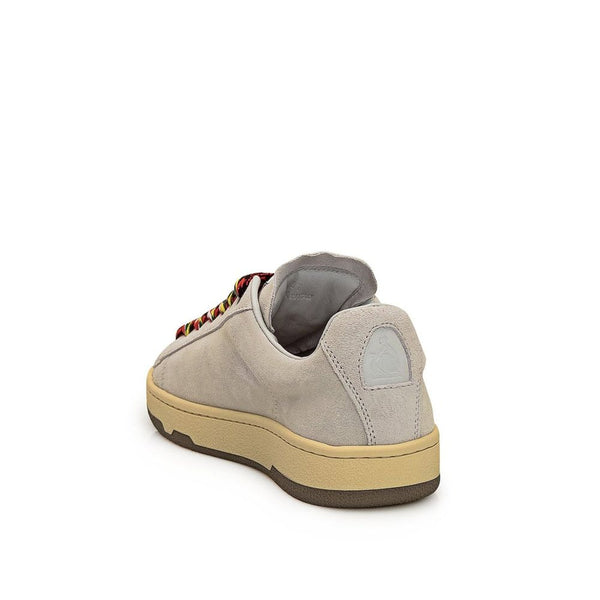 Graue Leder-Sneakers mit niedrigem Schaft