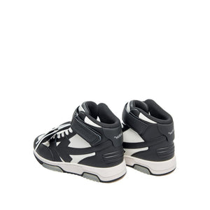 Schwarze Sneaker aus Kalbsleder