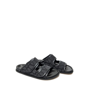Schwarze Stoff-Sandalen