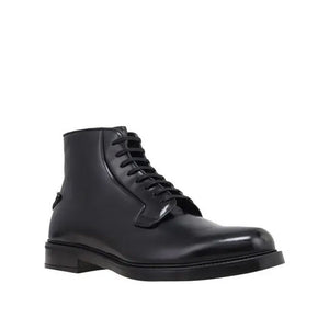 Schwarze Schnürstiefel aus Kalbsleder