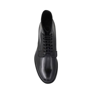 Schwarze Schnürstiefel aus Kalbsleder