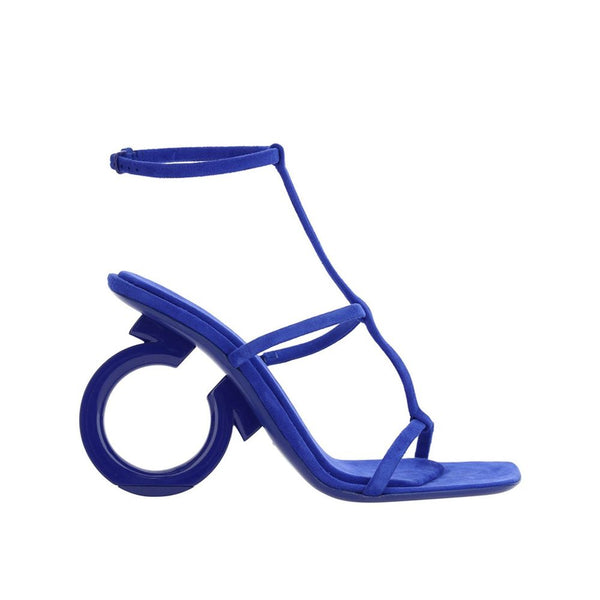Elegante Sandalen aus blauem Kalbsleder
