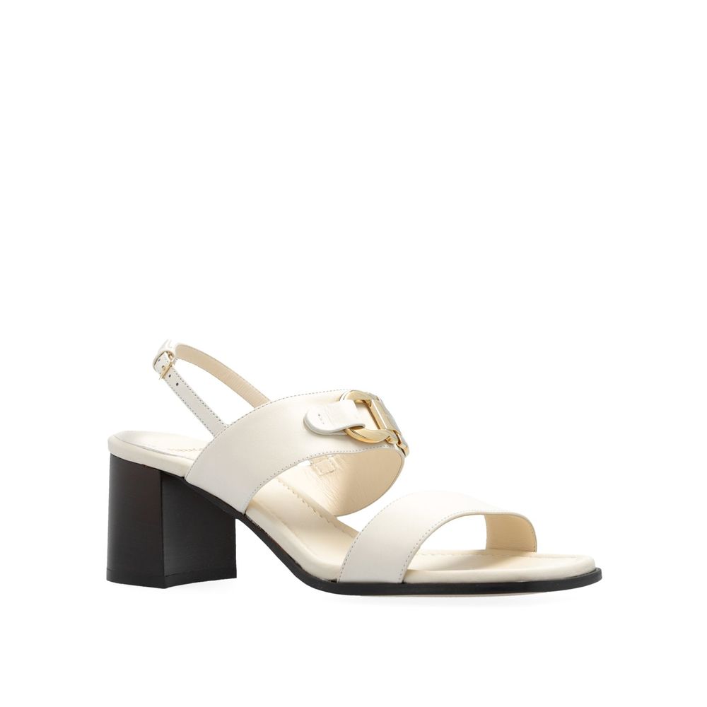 Weiße Sandalen aus Kalbsleder mit Riemen