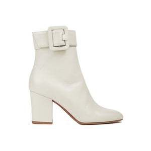 Weiße Lammleder-Stiefeletten