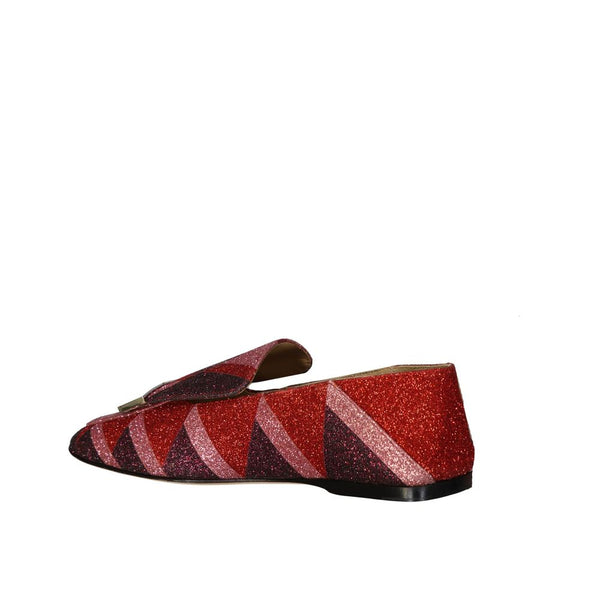 Rote Stoff-Loafer zum Hineinschlüpfen