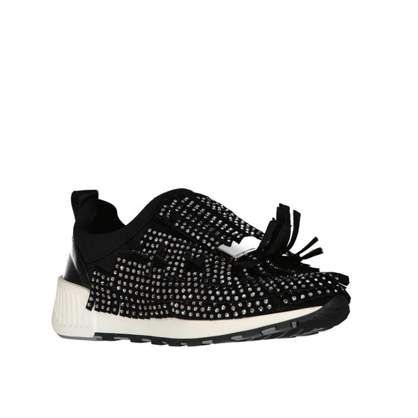 Robuste Sneaker aus schwarzem Stoff