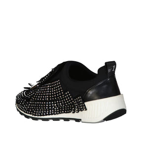 Robuste Sneaker aus schwarzem Stoff