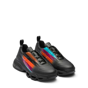 Robuste Sneaker aus schwarzem Gummi
