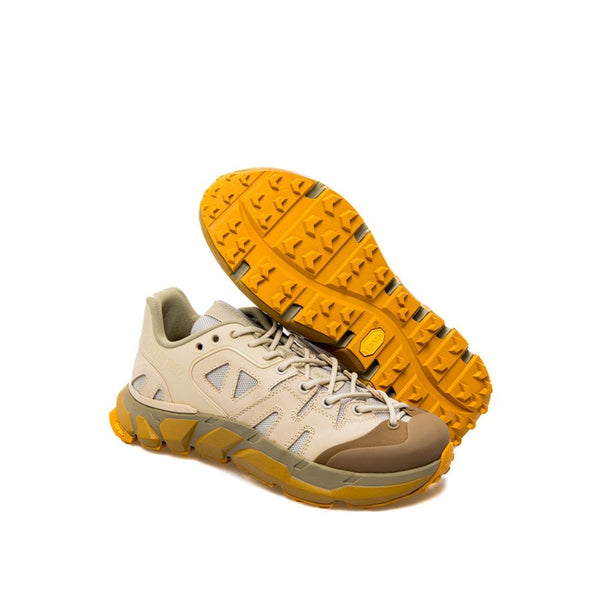 Beigefarbene Polyamid-Sportschuhe
