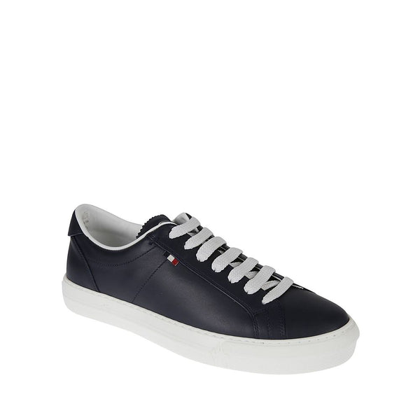 Niedrige Sneaker aus blauem Kalbsleder
