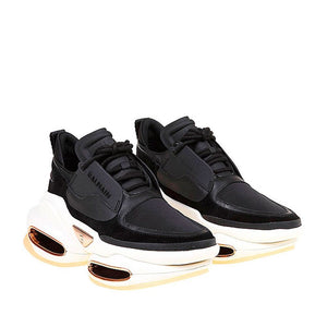 Schwarze Sneaker aus Kalbsleder