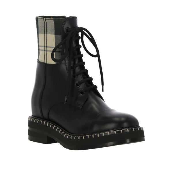 Schwarze Baumwoll-Schnürstiefel