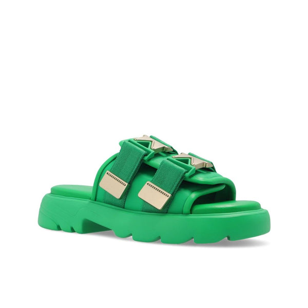Grüne Nylon-Sandalen