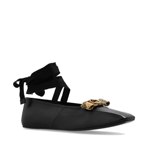 Schwarze Ballerinas aus Kalbsleder