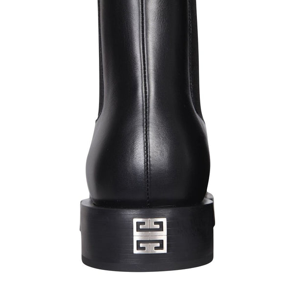 Schwarze Chelsea-Boots aus Kalbsleder