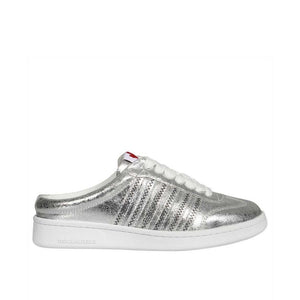Silberne Sneakers aus Kalbsleder