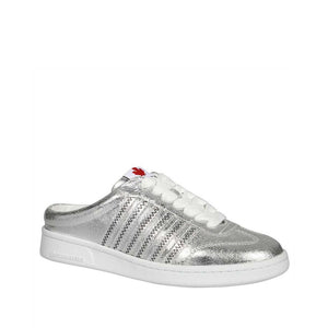 Silberne Sneakers aus Kalbsleder