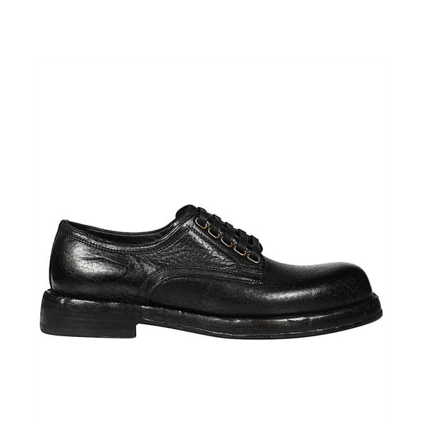Schwarze Leder-Schnürschuhe und -Derby-Schuhe