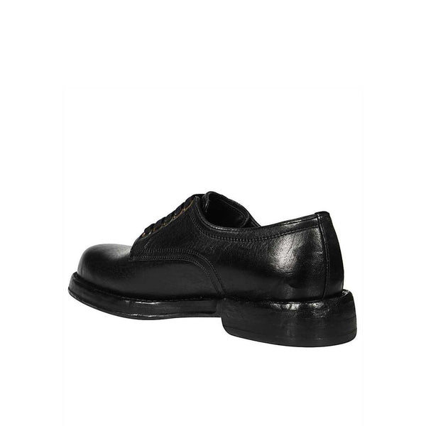 Schwarze Leder-Schnürschuhe und -Derby-Schuhe