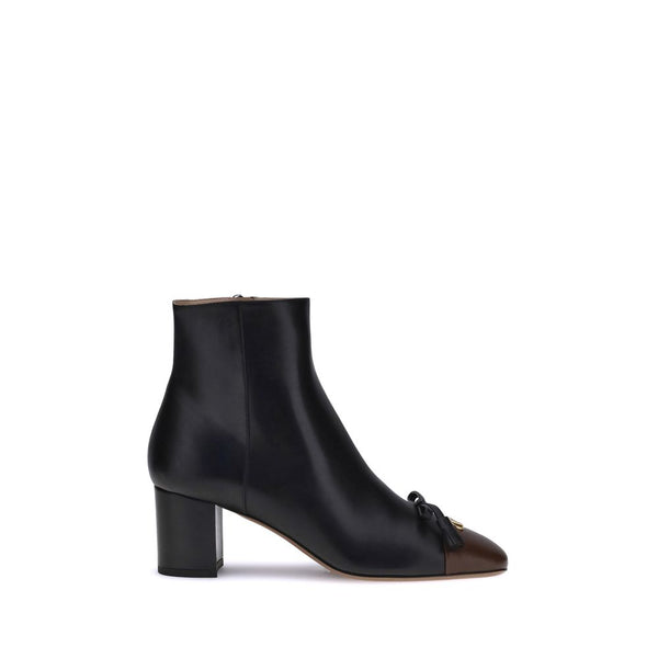 Schwarze Ziegenleder-Stiefeletten