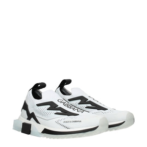 Weißer Stoff Sportliche Turnschuhe
