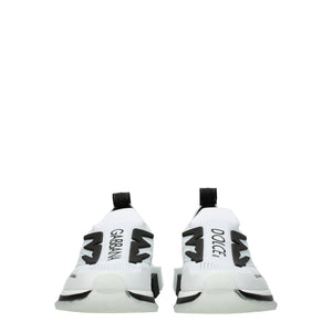 Weißer Stoff Sportliche Turnschuhe