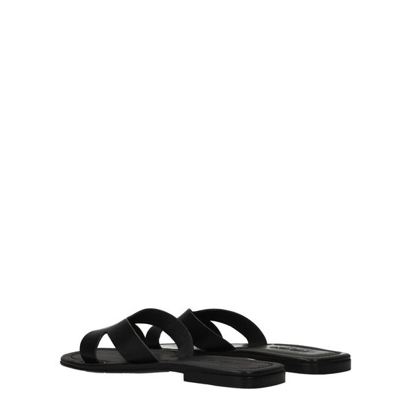 Elegante Leder-Hausschuhe in Schwarz