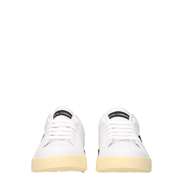 Weiße Leder-Sneaker mit niedrigem Schaft