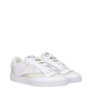 Weiße Stoff-Sneaker mit niedrigem Schaft