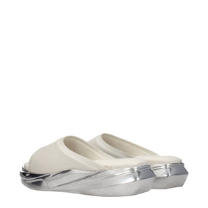 Elegante Hausschuhe aus Grauem Leder