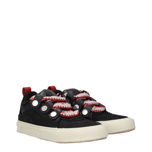Schwarze Leder-Sneaker mit niedrigem Schaft