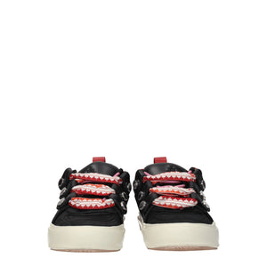 Schwarze Leder-Sneaker mit niedrigem Schaft