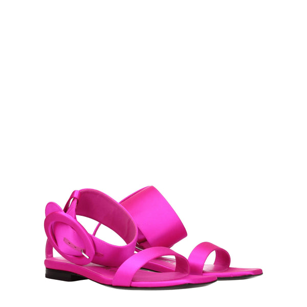 Flache Sandalen aus rosa Satin