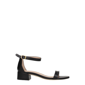Flache Sandalen aus schwarzem Leder
