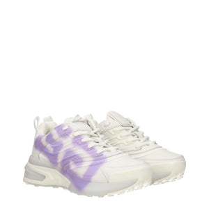 Beigefarbene Leder-Sneaker mit niedrigem Schaft