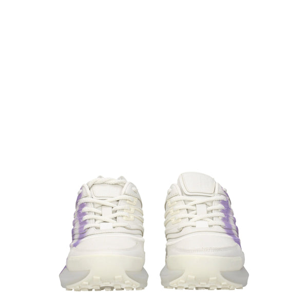 Beigefarbene Leder-Sneaker mit niedrigem Schaft
