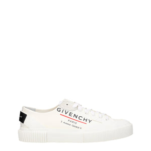 Beigefarbene Sneakers aus Stoff mit niedrigem Schaft