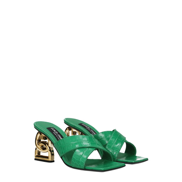 Grüne Ledersandalen
