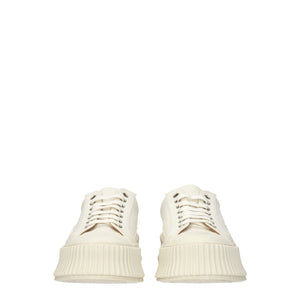 Weiße Plateau-Sneakers aus Stoff