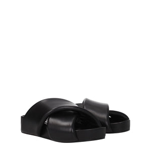 Elegante Leder-Hausschuhe in Schwarz