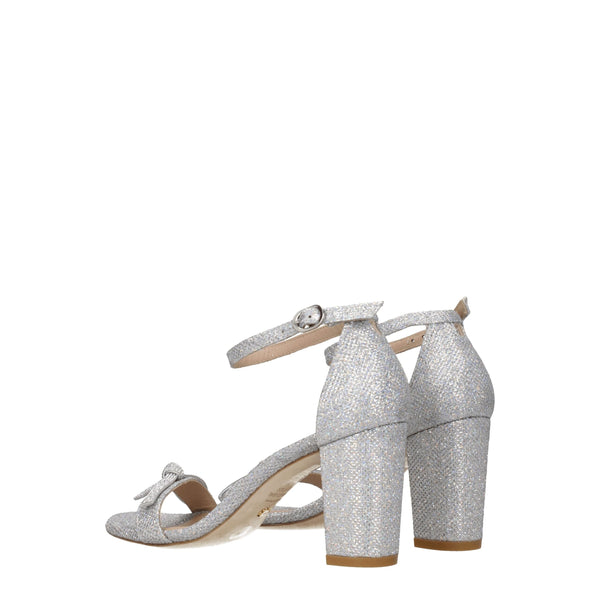Elegante Graue Stoff-Plateausandalen