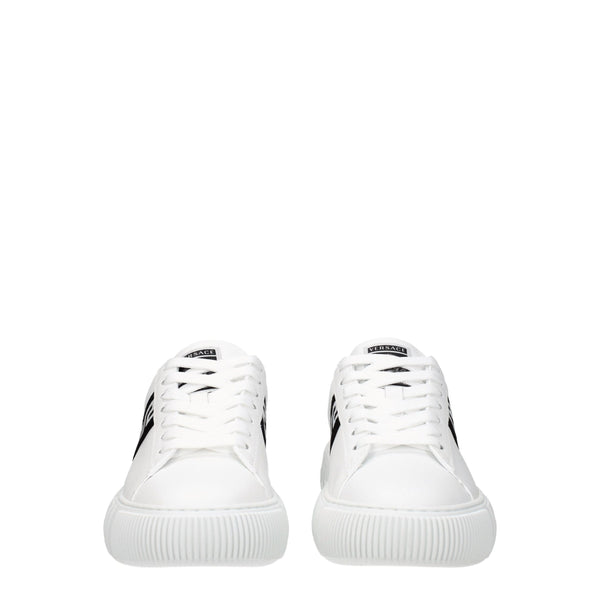 Weiße Sneakers aus Leder